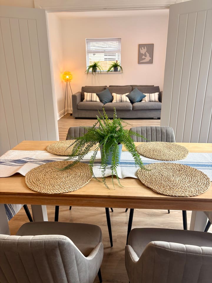 Stour Haven Newly Refurbished Just 5 Mins To Beach - Bournemouth