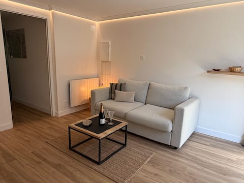 Annonce Airbnb populaire: Charming 1-bedroom apartment near the lake and castle à Saint Jorioz