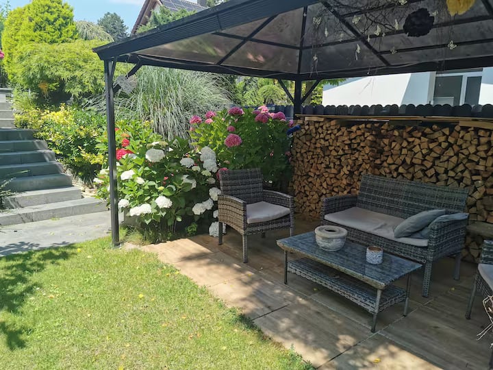 Ferienwohnung Im Grünen, Nah Zum See - Gaienhofen