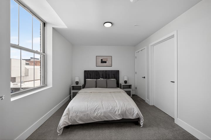 Contemporary 2br Near Dining And Transit - 雷丁