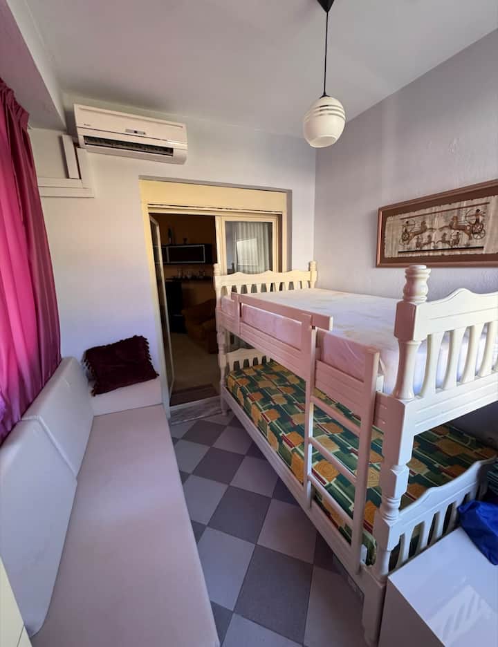 Dhomë gjumi 2