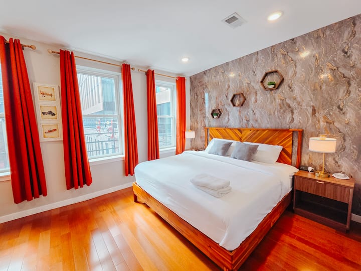 Central | King Bed | 65" Tv | Jefferson Hospital - Hawthorne - Philadelphia