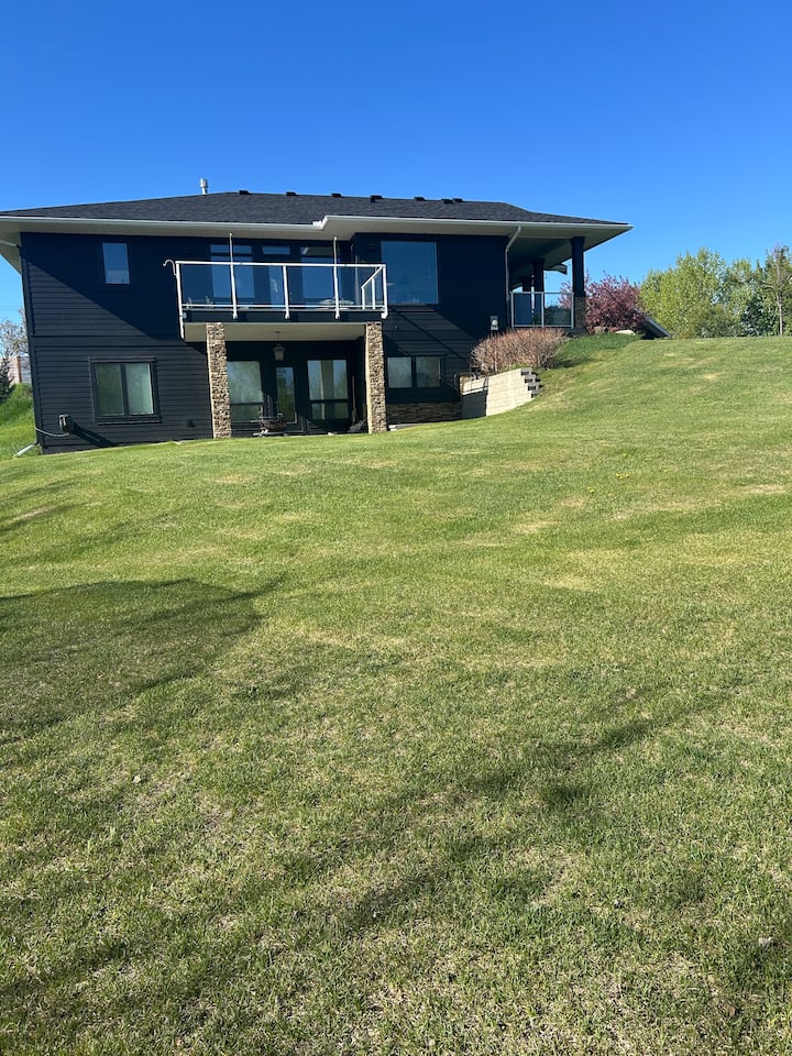 Luxury Acreage Retreat | Fire Pit | Nature & Space - Okotoks