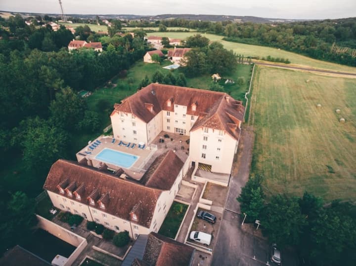 Zecamping 3* Appartement 55m² Piscine - La Roche-Posay