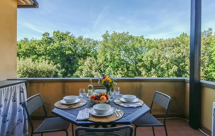 Lovely Apartment In Montescudaio With Wifi - Bibbona