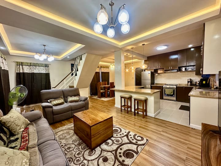 Bethshalom Guest House (4 Bedrooms & 2 Bathrooms) - Dasmariñas