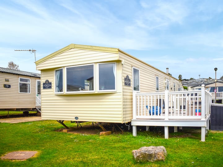 Beech Walk 45 - Ukc9406 - Exmouth, UK