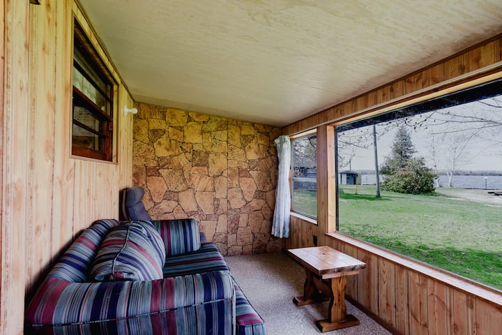 Stunning Lakeview 3-bdrm Cabin On Balsam Lake #03 - Kawartha Lakes
