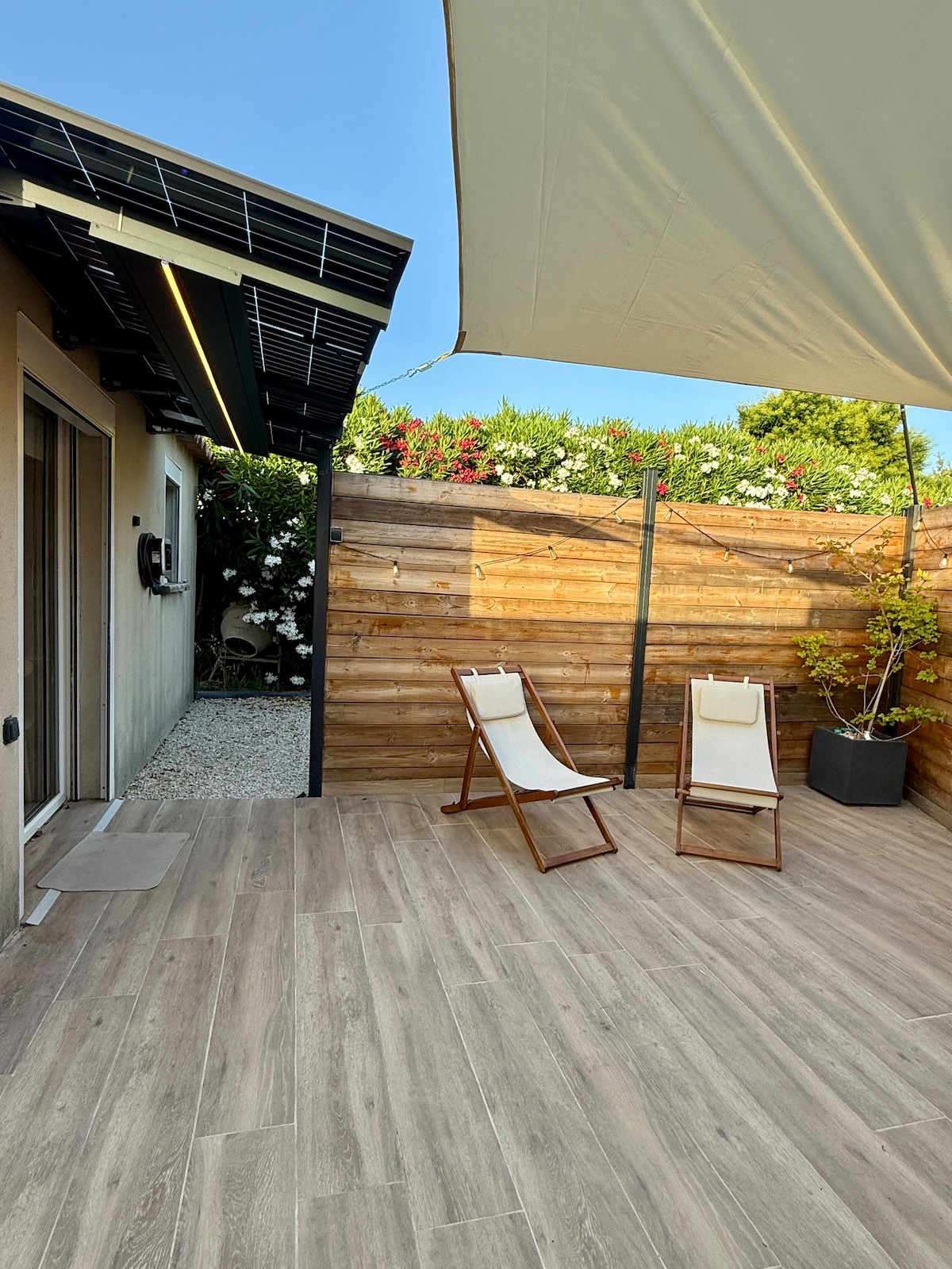 Studio Reflet du soleil - private garden and outdoor terrace, Le Thor