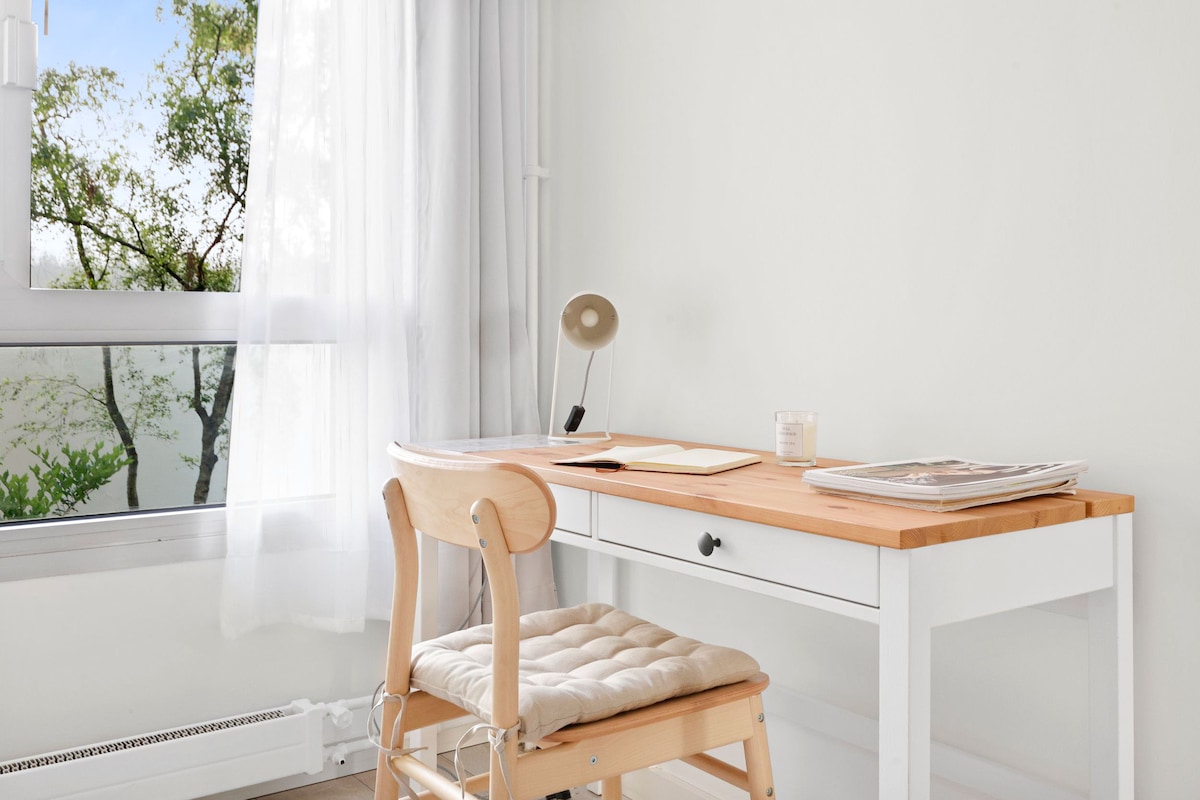 Suite de l'Université — Chambre secondaire