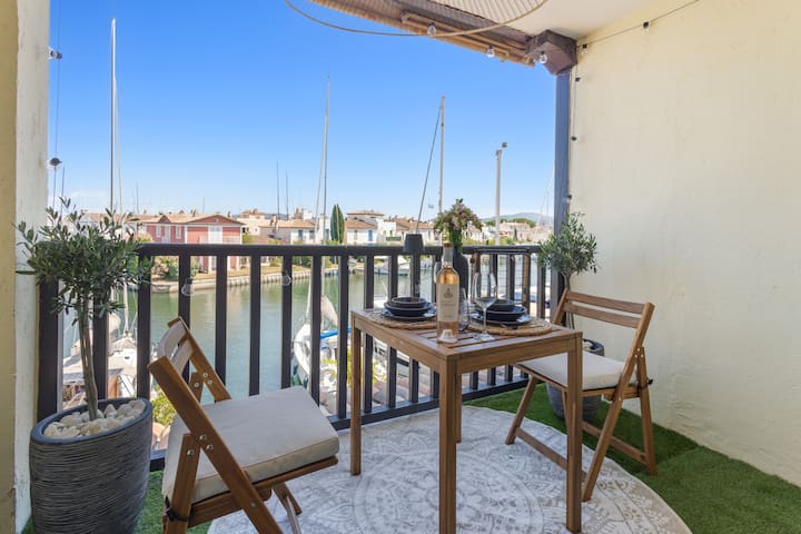 Cocon Bohème à Port Grimaud - Vue Marina - Parking - Grimaud