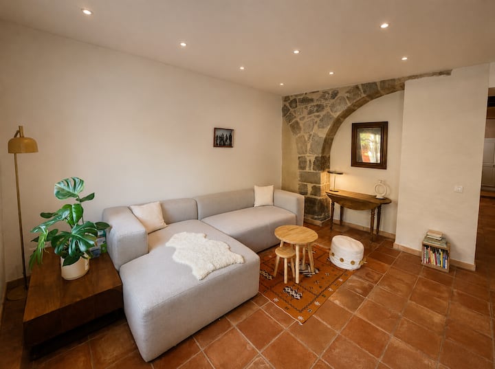 Chic Renovated Medieval Home In Heart Of Lagrasse - Lagrasse