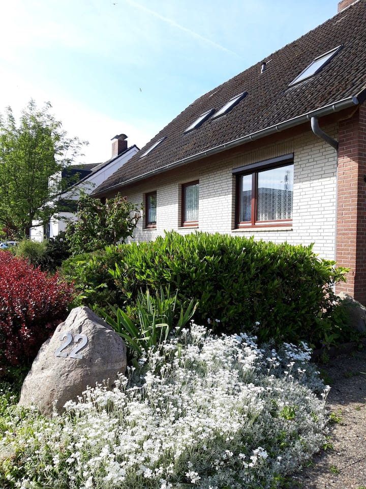 Meerzeit Dahme - Ruhige Fewo Mit Blick Ins Grüne - Dahme