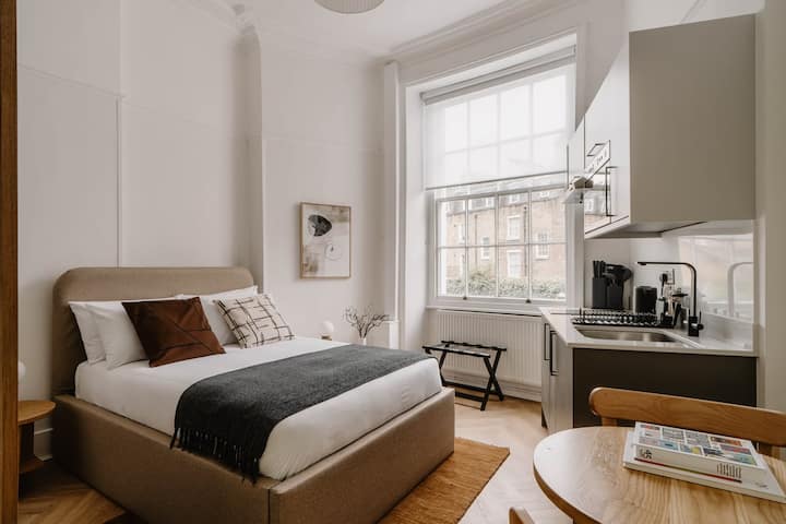 Bright Double En-suite Near Euston - Londres