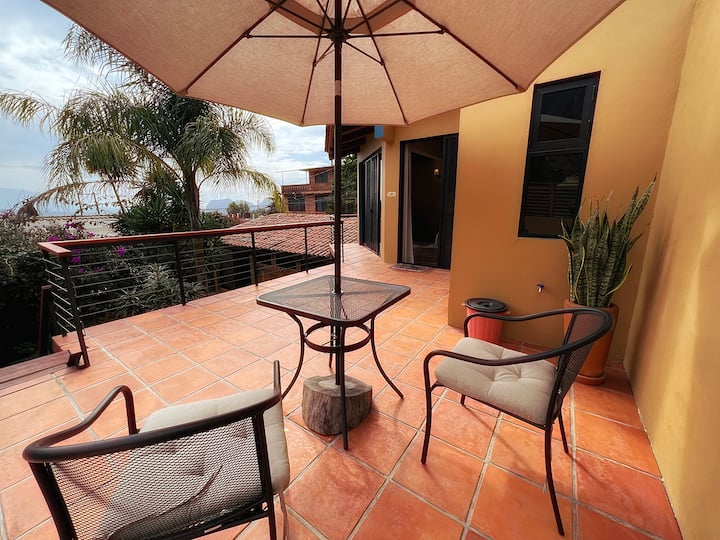 Casa Centrica Con Patio, Terraza Y Jacuzzi. - Tepoztlán