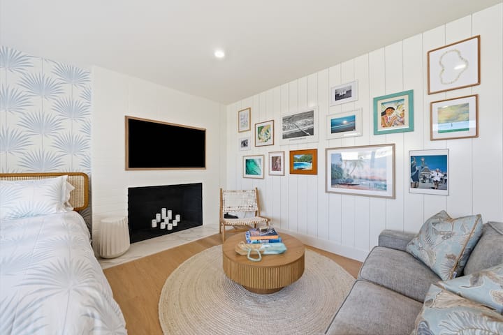 Brand New Luxe Retreat | Steps To Beach & Downtown - Manhattan Beach, CA