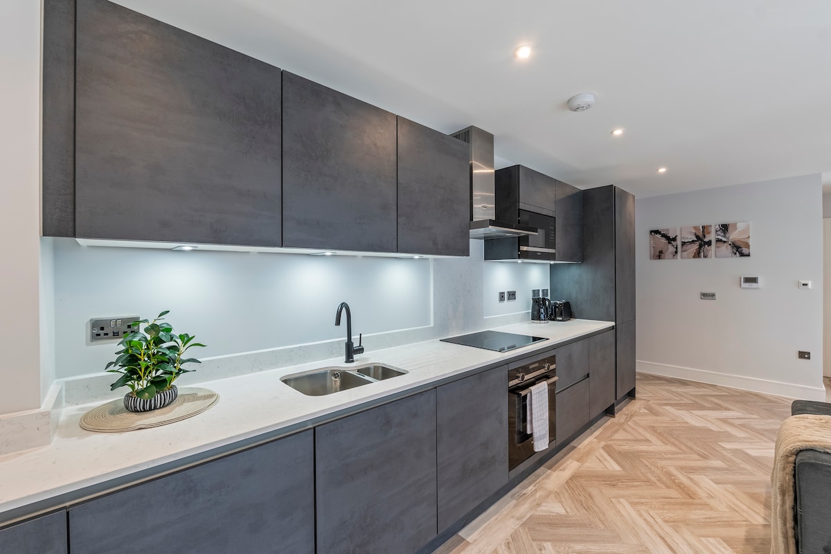 33 Pennel House