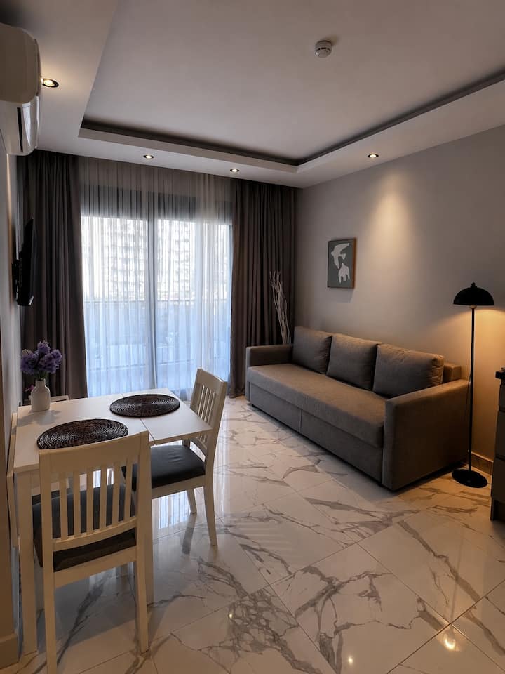 Stylish New Apartment 5 Min Walk To The Sea - Turkey