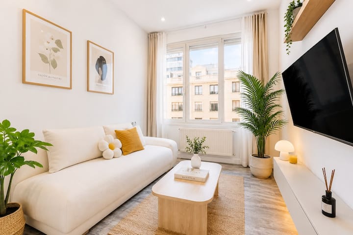 Spacious 3br Apartment |Sleeps 10| Prague 1 Center - Prag
