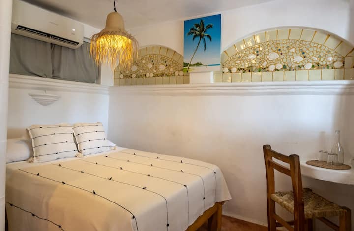 Downtown Room W/ Ac & Near Ocean - Sayulita