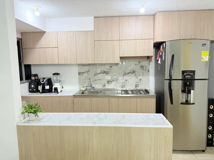Habitación 1 Persona Aeropuerto Y Estadio - Soledad