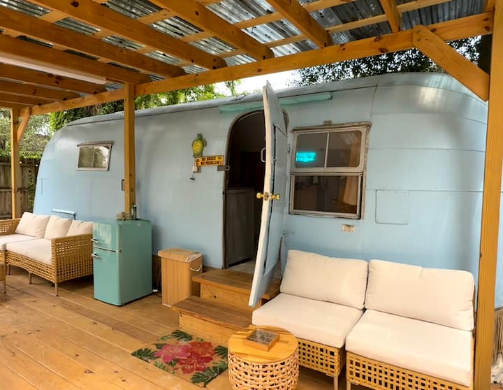 Puravida Airstream Retreat - Tampa, FL