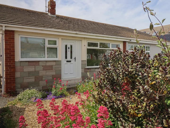 6 Bastion Close - Prestatyn