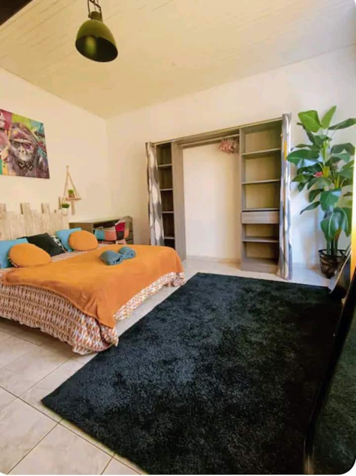Chambre Dans Une Maison Atypique - Canet-en-Roussillon