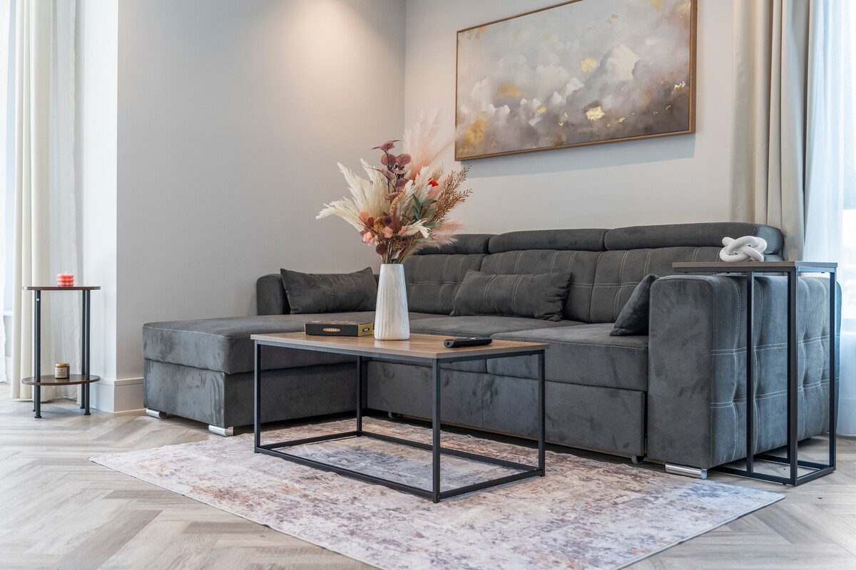 61 Pennel house