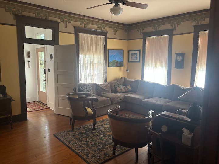The Christal House - Denton