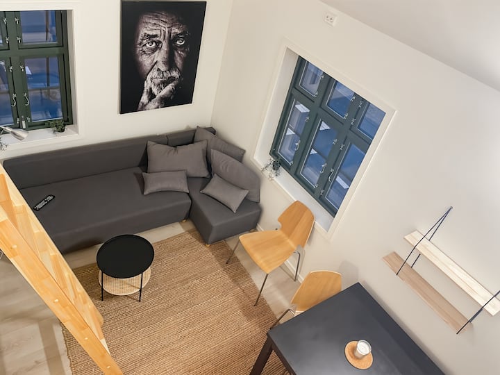Pedersgate Loft City Center Apartment, Sleeps 6 - Stavanger