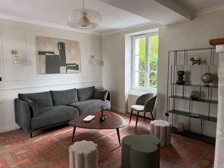 Maison Sereni 15 Pers Piscine, Spa & Accès Rivière - アンジェ