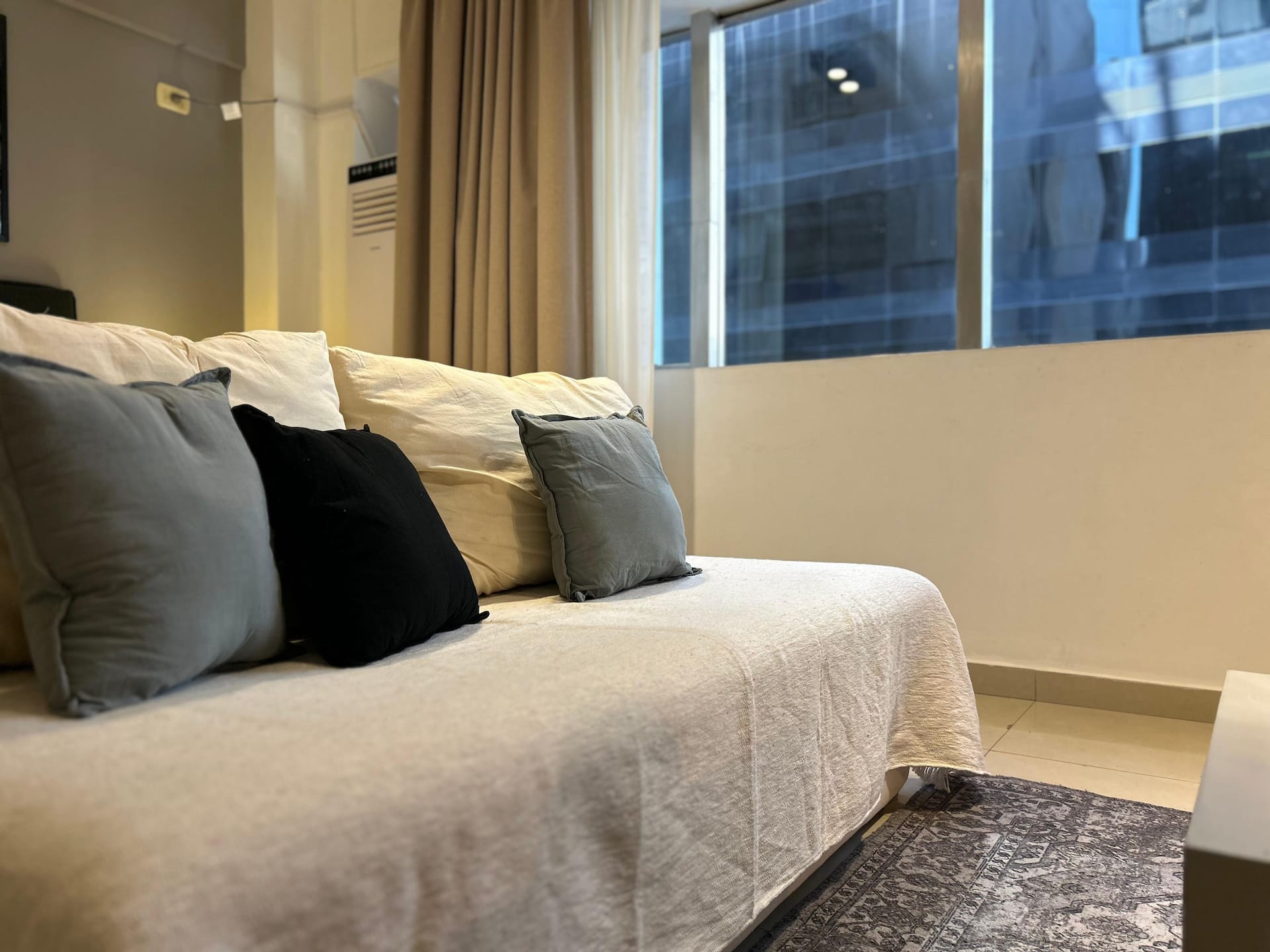 1BR apartment, terrace, jacuzzi