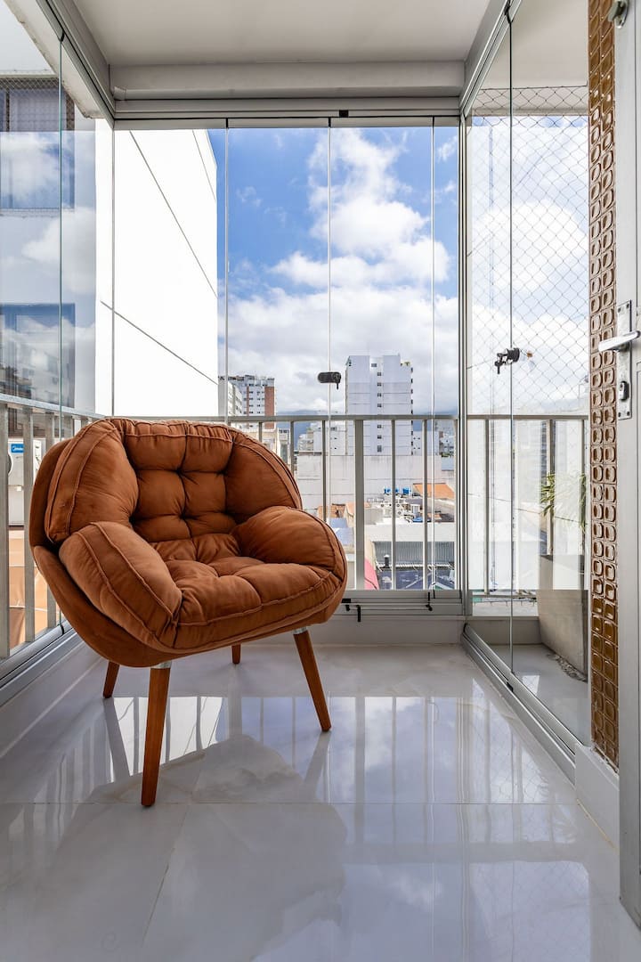 Dormitorio, balcón/terraza