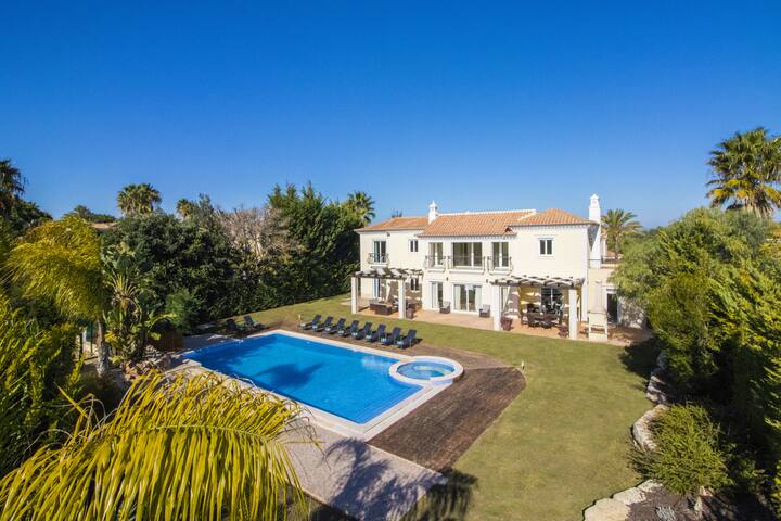 Seashell Property Management managed Airbnb listing 3