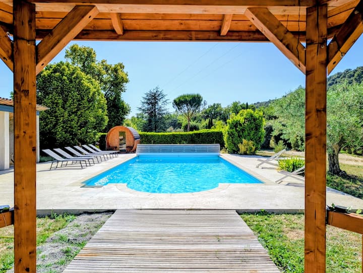 Villa Provençale Piscine Privée, Jacuzzi, Sauna - Riez