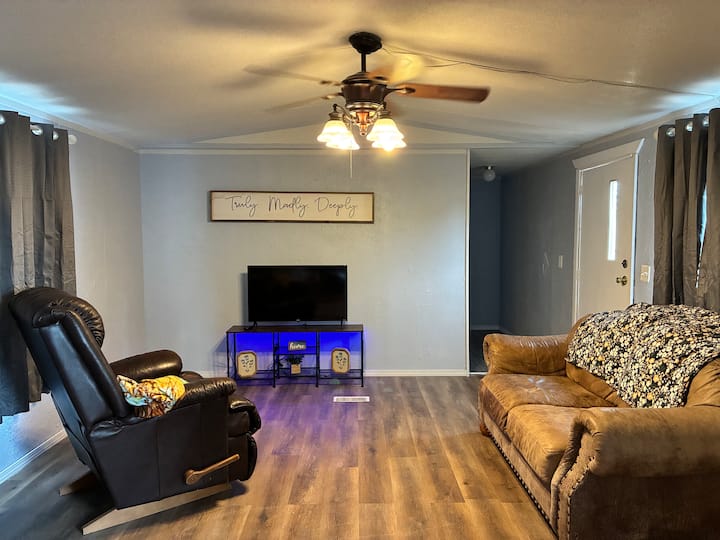 Rustic Flats - Oasis State Park, Portales