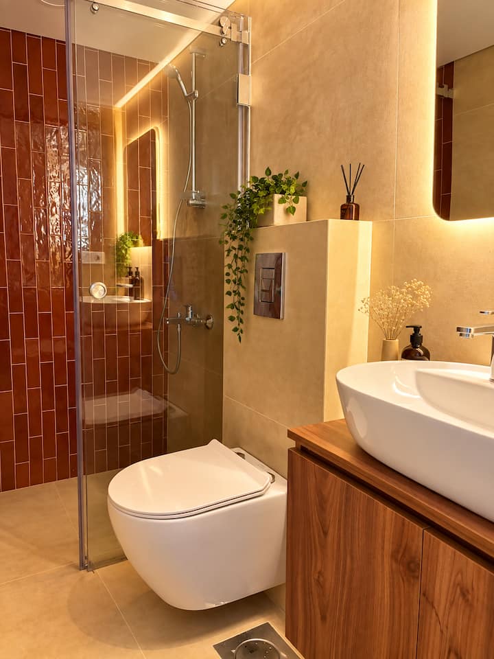 Calm & Cozy 2 bedrm in Gemmayze | 24/7 Elec & A/Cs, Gemmayze, Beirut: photo 3