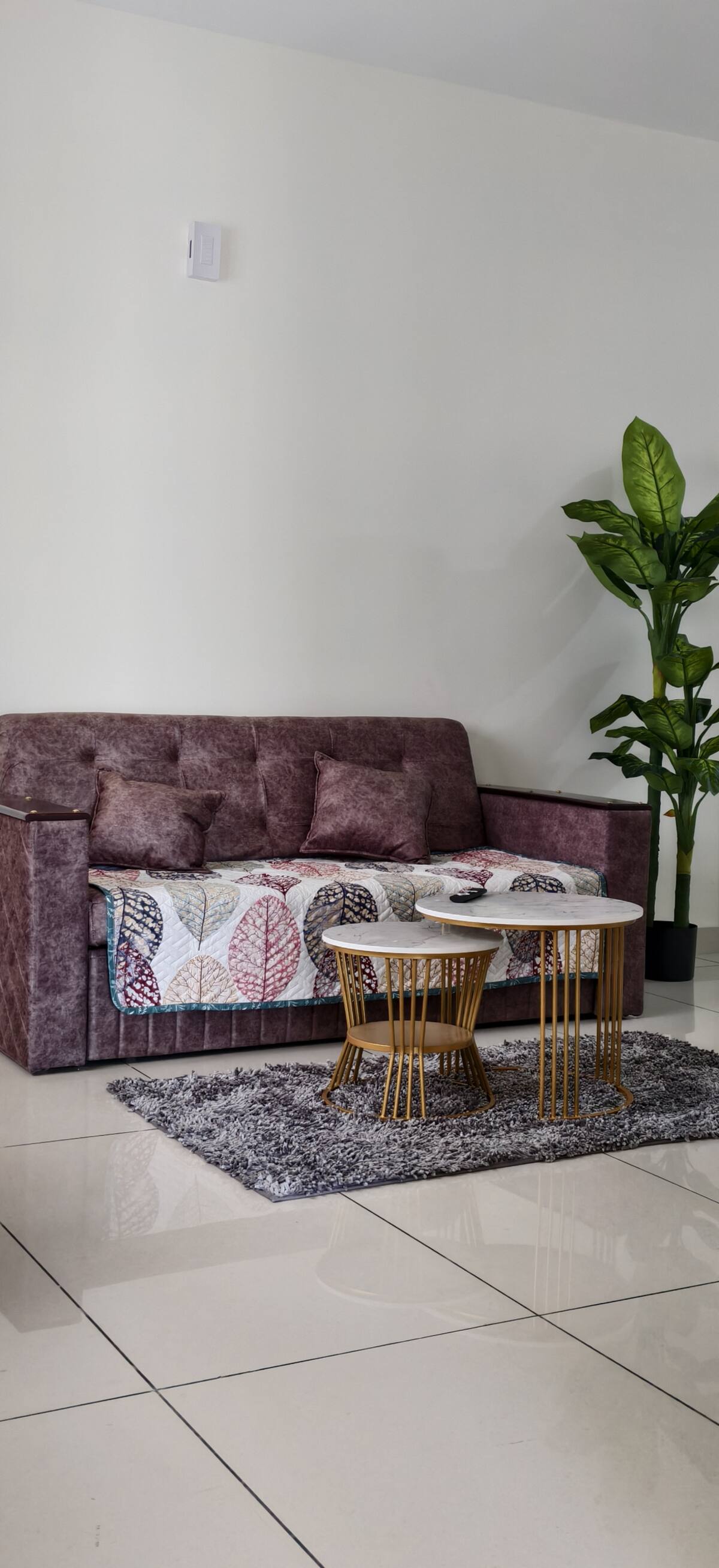 Living room image 11