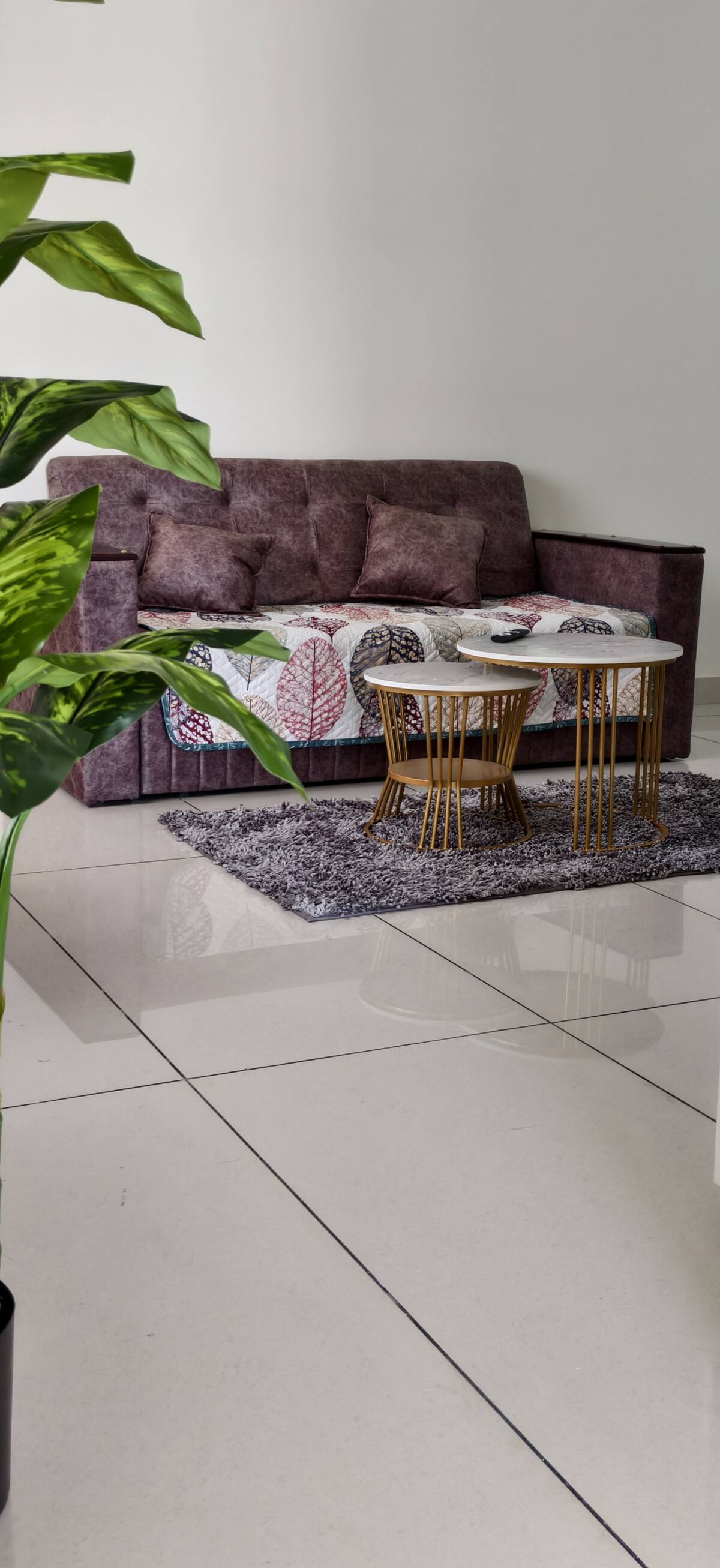 Living room image 9