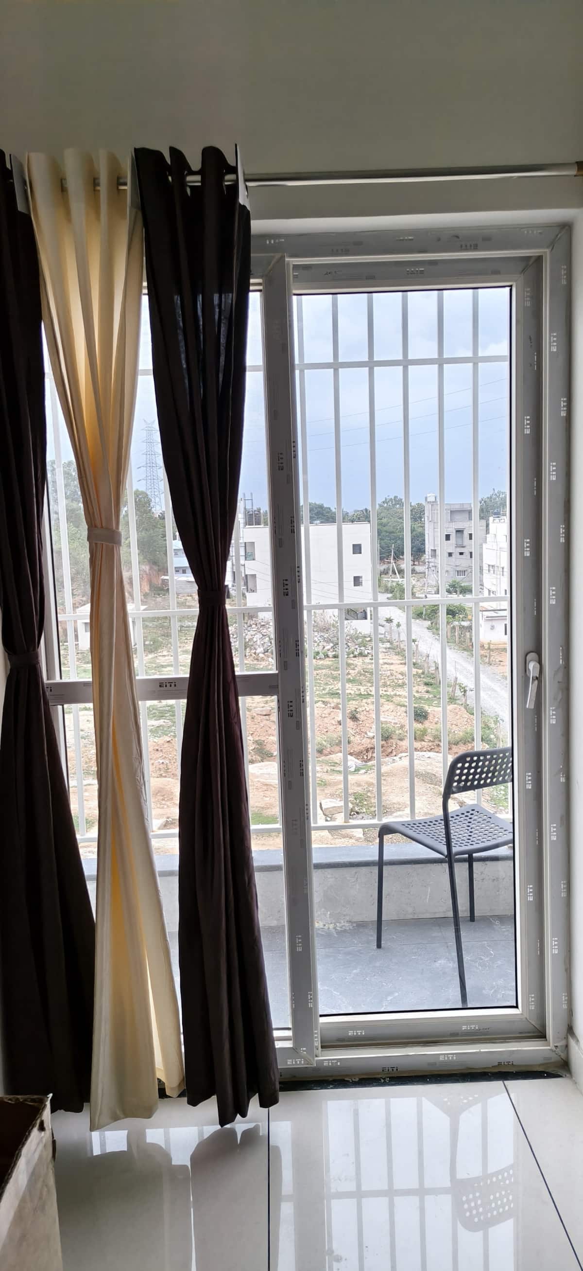 Balcony image 1