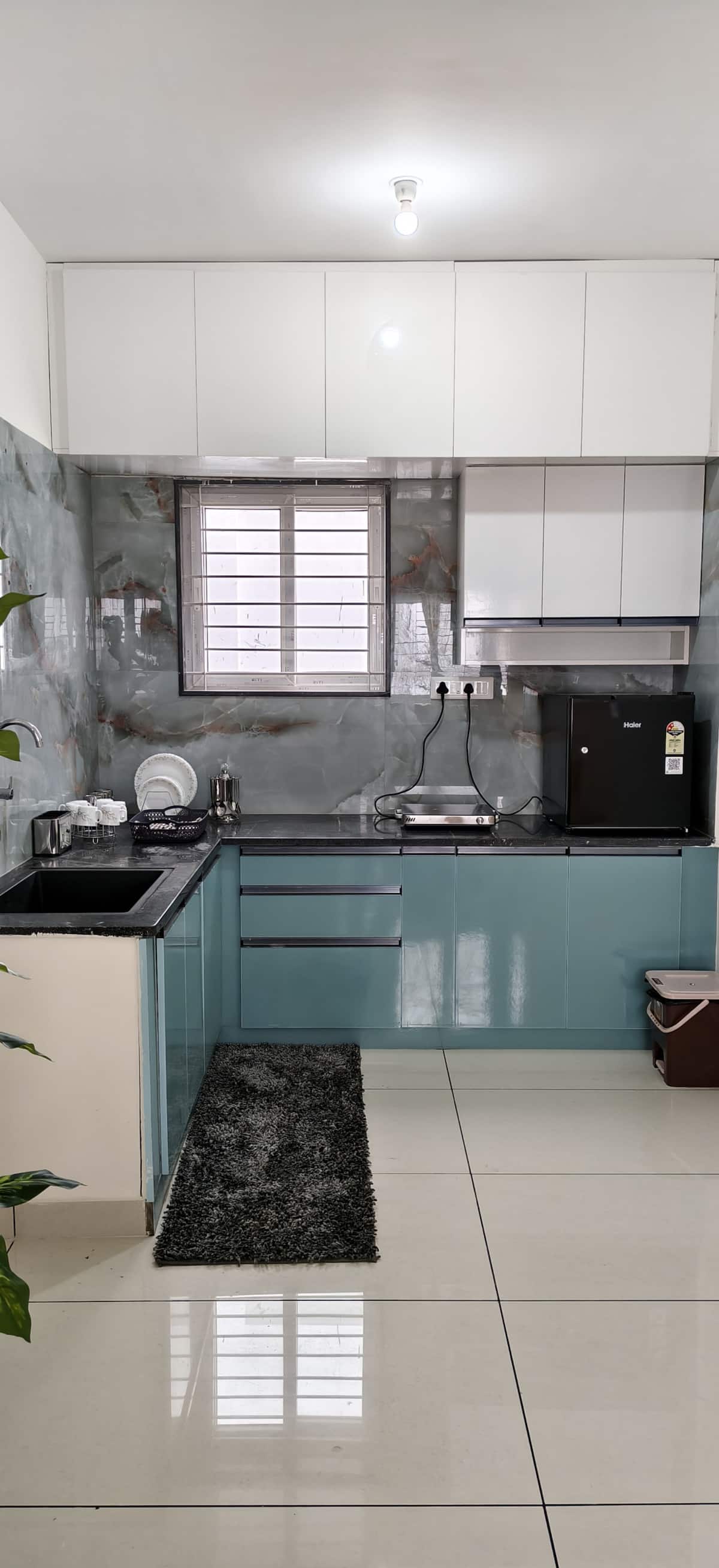 Full kitchen image 5