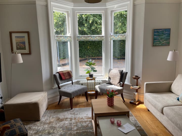 A Charming Victorian Retreat In Alum Chine! - Sandbanks