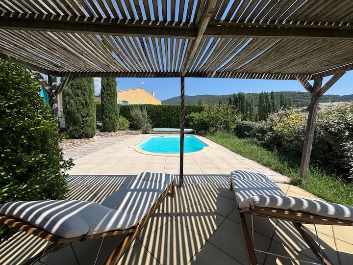 Appartement -1 Chambre - Avec Vue - Piscine - Malaucène