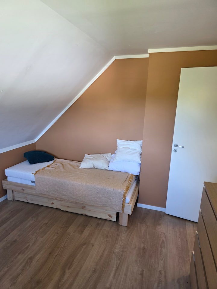Spálňa 2