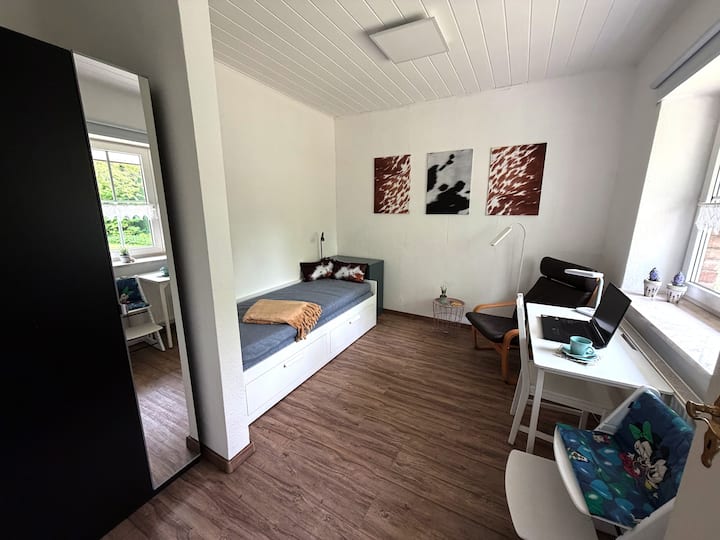 Schlafzimmer 2