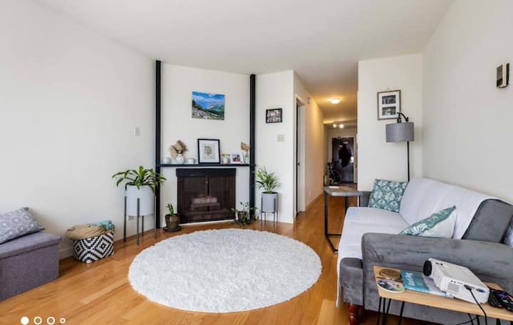 Beachfront Apartment In Sf - San Francisco, CA