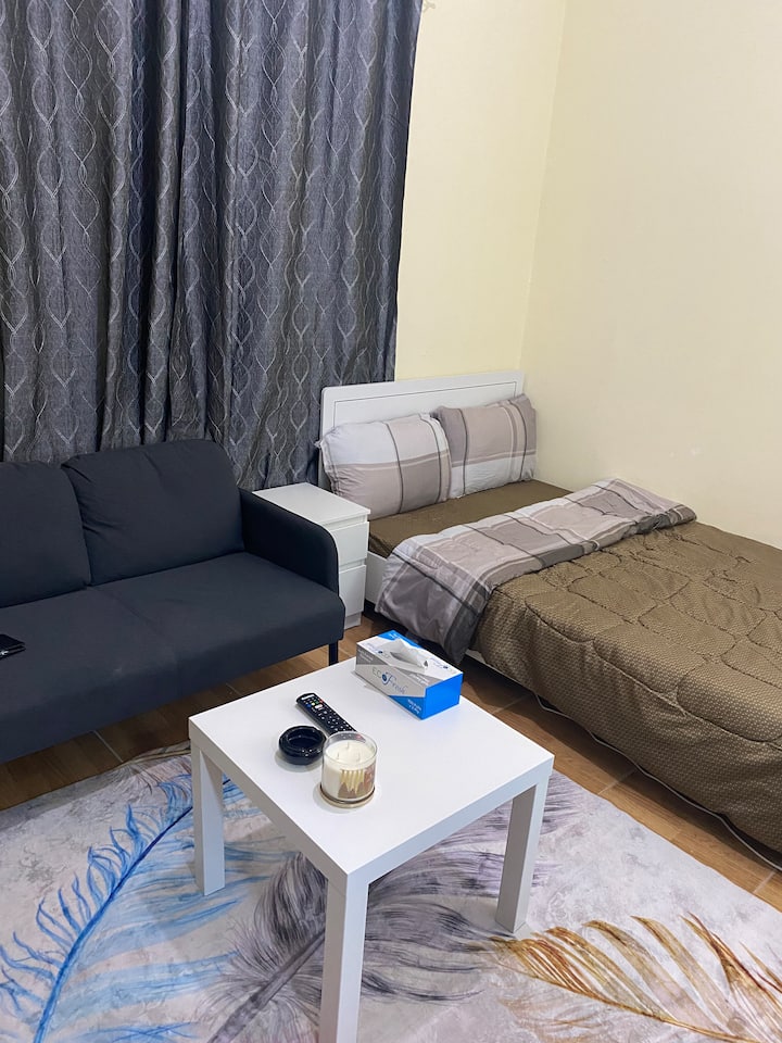 Small Studio In The City - Abou Dabi