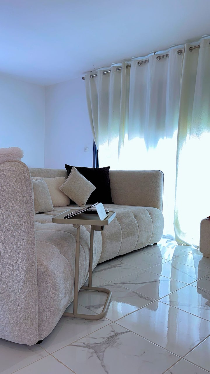 Maison D’hôtes / Carte Repas / Soins Détente. - Muret