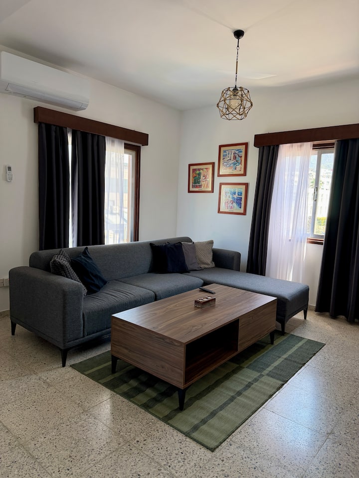 Central Kyrenia Retreat - Kyrenia